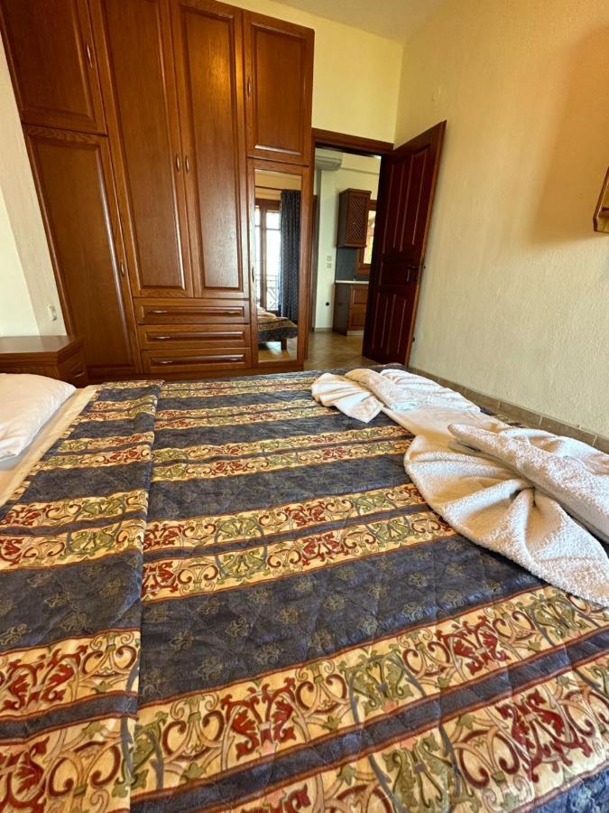 Mpalmpanas Villas Ієрісос Екстер'єр фото